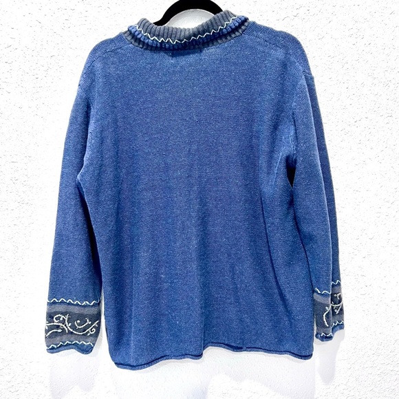 Graver Studio novelty Blue Cardigan with Embroidered Patches 1X - Picture 4 of 6